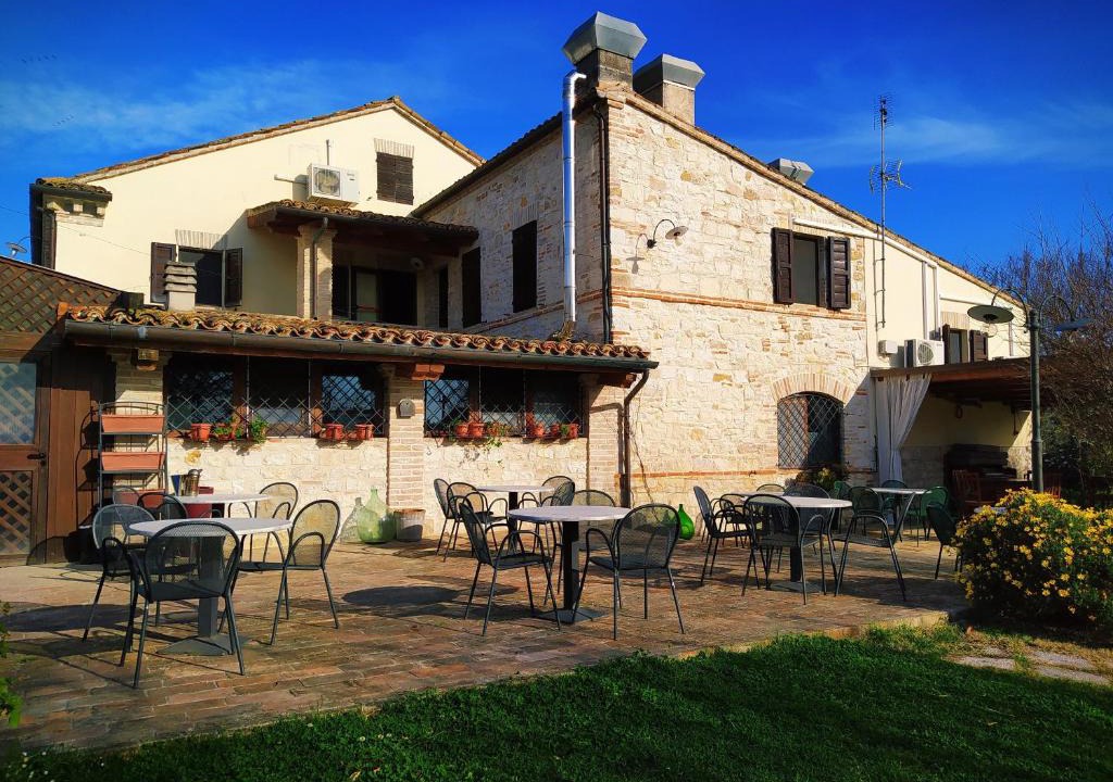 Camerano Bed & Breakfast | Il Girasole Country House