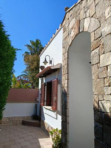Bisceglie Villa | IL MARCHESE DI TRANI - Luxury stay in Puglia - private parking inside the villa