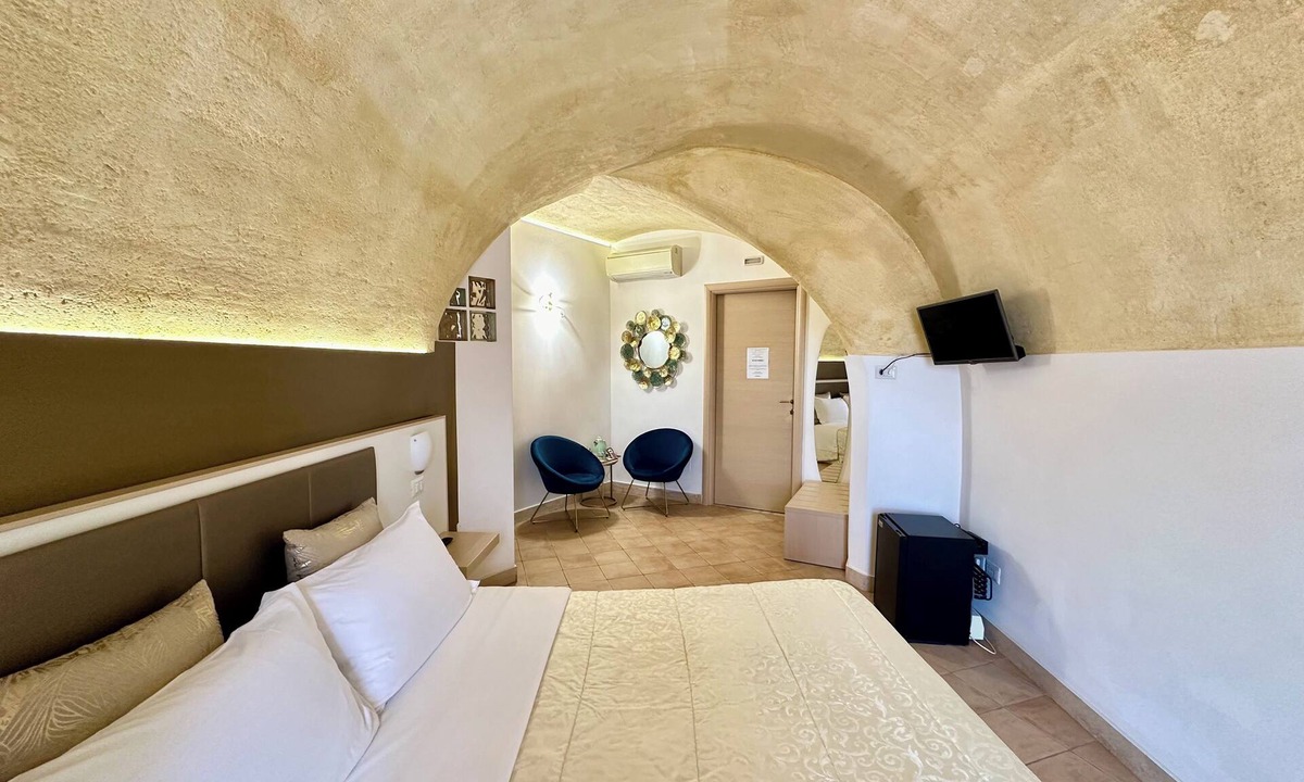 Matera House | Il Sorriso dei Sassi Rooms: Junior Suite Belvedere