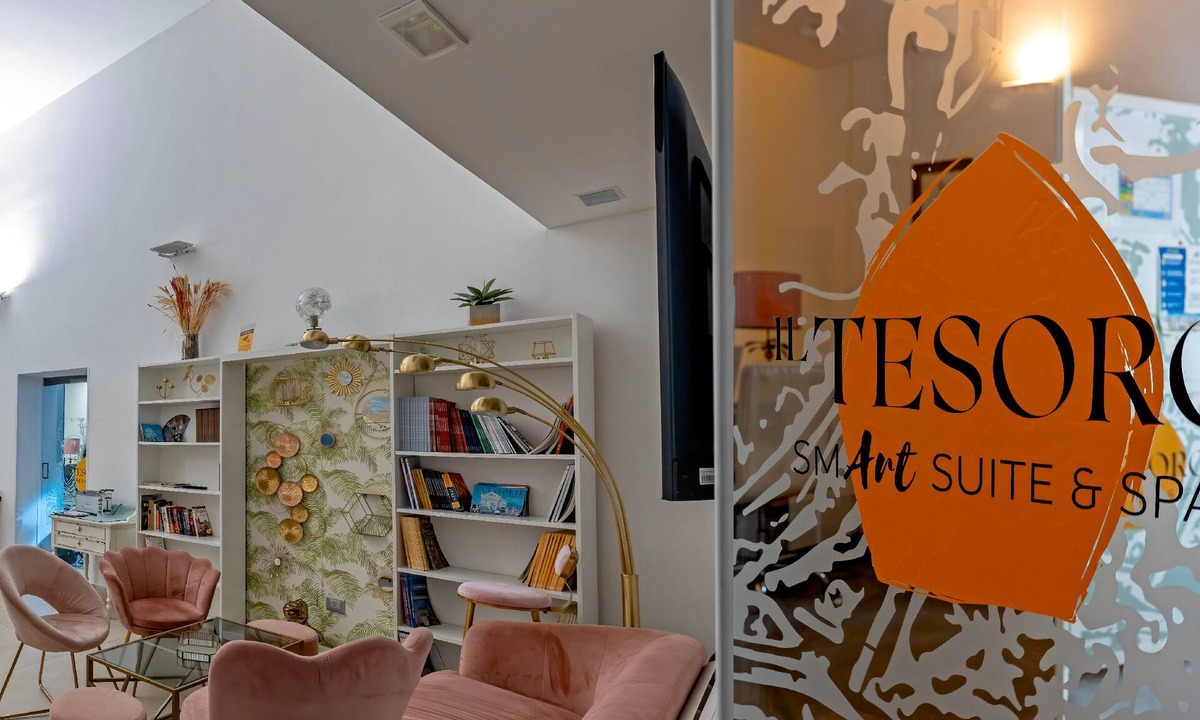 Naples City Centre Hotel | Il Tesoro Smart Suite & Spa