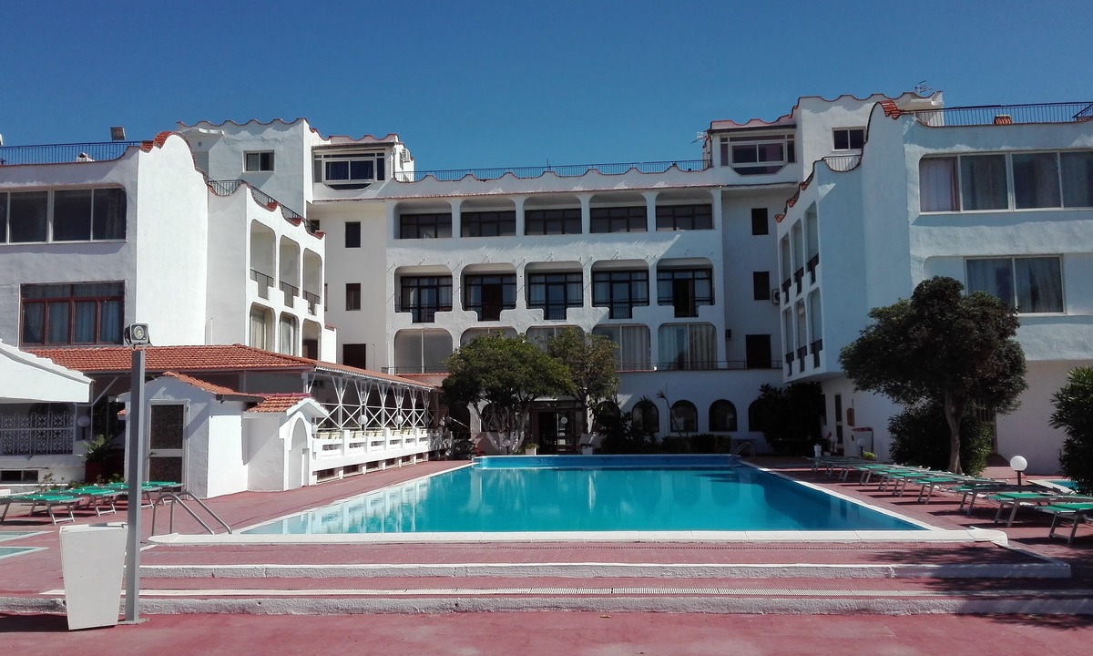 Mondragone Hotel | International Resort