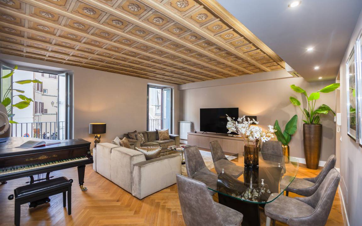 Rione VIII Sant'Eustachio Apartment | 200 m² Apartment ∙ 3 bedrooms ∙ 6 guests