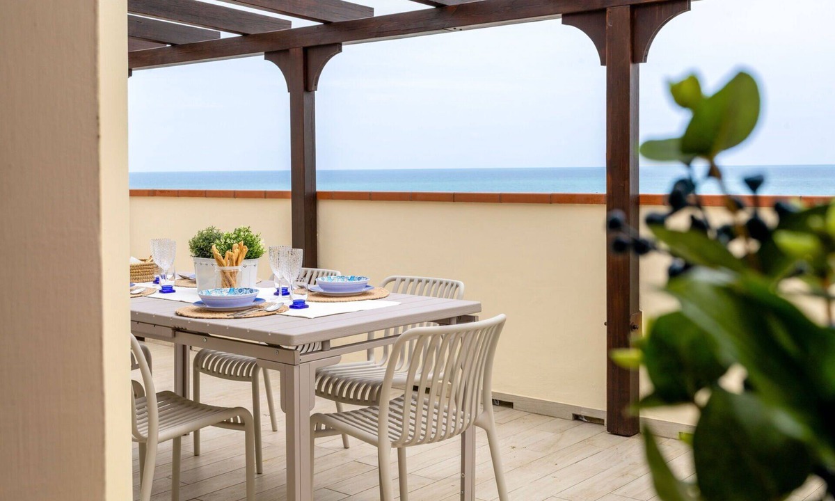 Porto Recanati Apartment | Italian Experience - La Terrazza sul Conero