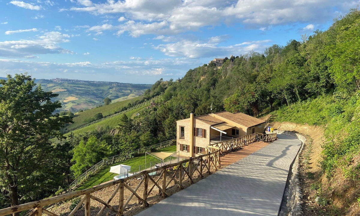 Ripatransone Villa | Italian Experience-La Casa Nel Bosco