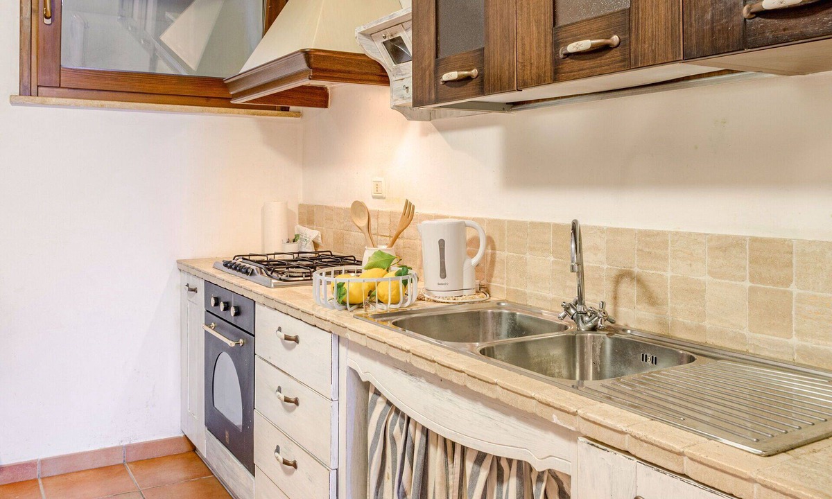Loreto Apartment | Italian Experience- La Grotta Del Mare