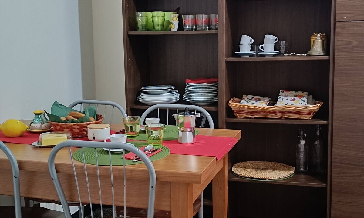 Pre Apartment | Italian Style. Stazione Principe!