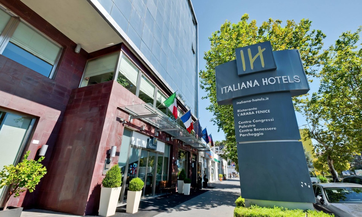 Cosenza Hotel | Italiana Hotels Cosenza