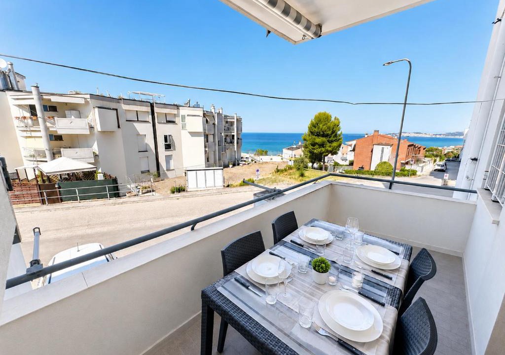 Palombina Nuova Apartment | kiki vista blu