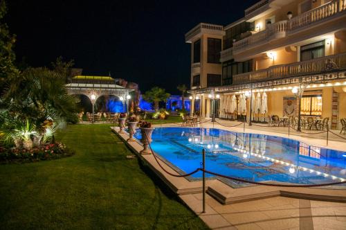Ariano Irpino Hotel | Kristall e Giardini dell'Eden
