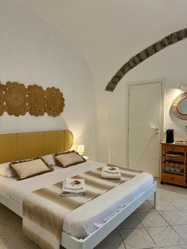 Panza Apartment | L'Antico Granaio Ischia - Camera Poseidone