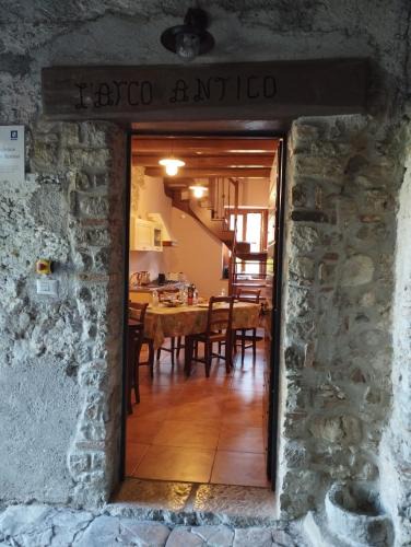Casalbuono Bed & Breakfast | L'Arco Antico