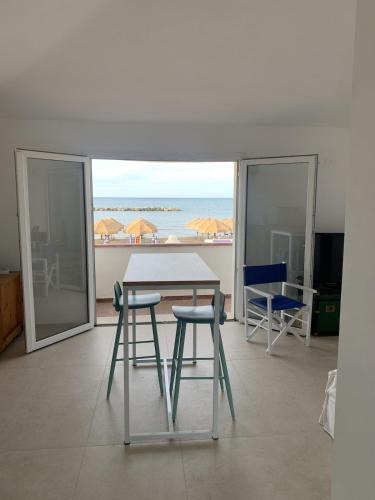 Lido Riccio Apartment | L'Estate Addosso
