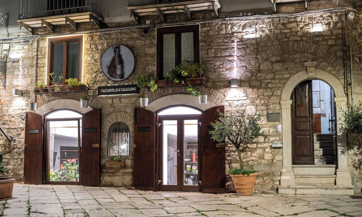 Potenza House | La Cantina del Convento