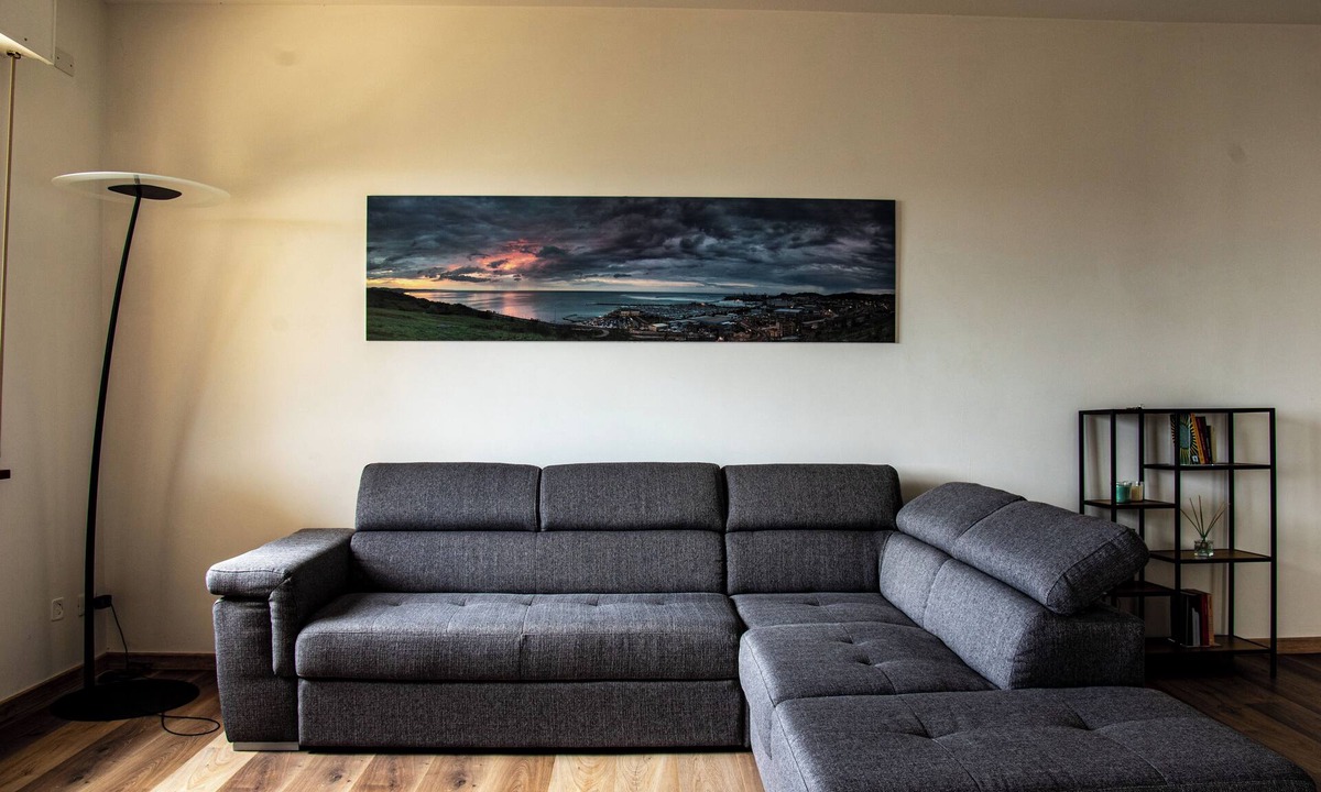 Pietra La Croce Apartment | La Casa di Claudio - Three Bedroom Apartment, Sleeps 4
