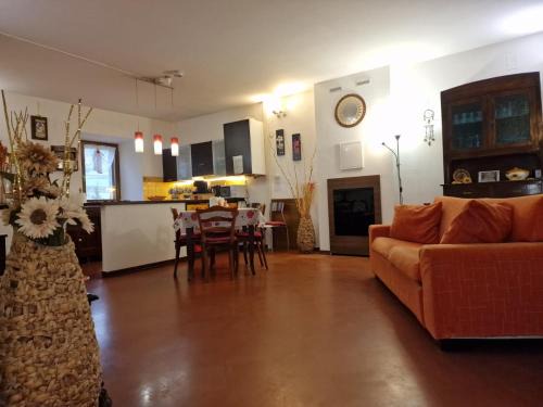 Camerino House | La Casa di Elena