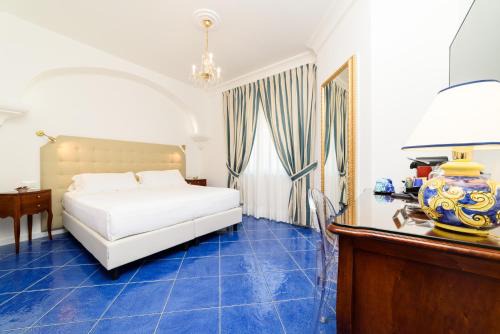 Marina Di Camerota House | La Casa di Paolo Boutique Hotel