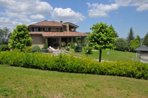 Montottone Bed & Breakfast | LA CASA DI TITTY holiday house