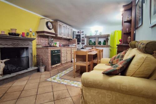 San Gregorio da Sassola Apartment | La casa nel Borgo