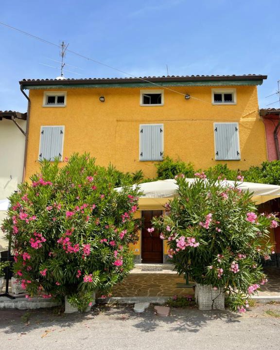 Montecalvo Versiggia Bed & Breakfast | La casa tra i vigneti