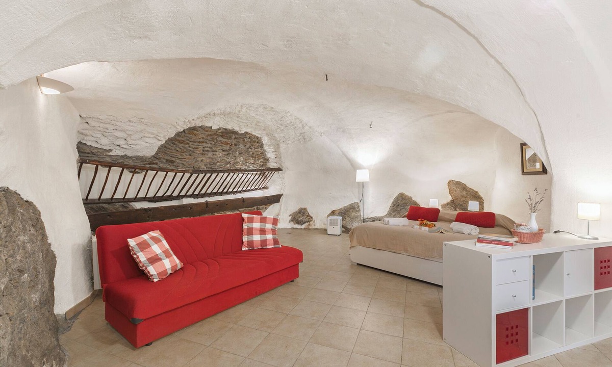 Usseaux Apartment | La Casetta Del Borgo, Usseaux, Italy