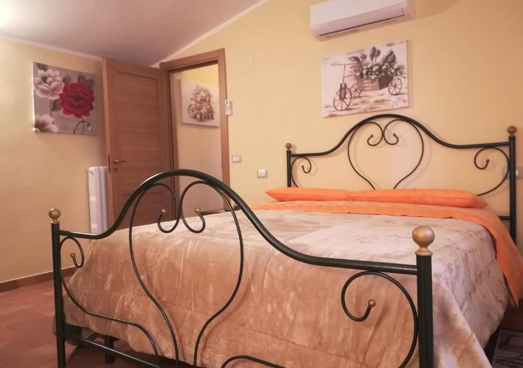 Spello House | la corta di spello camere