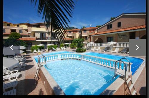 Tortoreto Lido Apartment | La FINESTRA SUL MARE il Borgo
