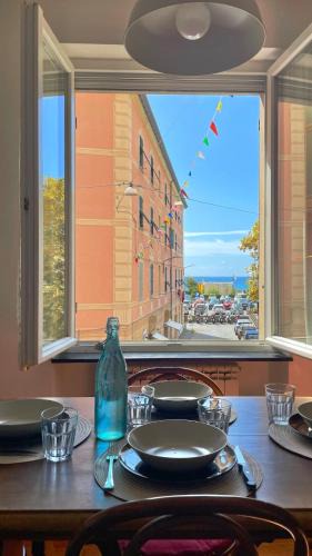 Voltri Apartment | La finestra sul mare - 2 camere - vicino spiaggia