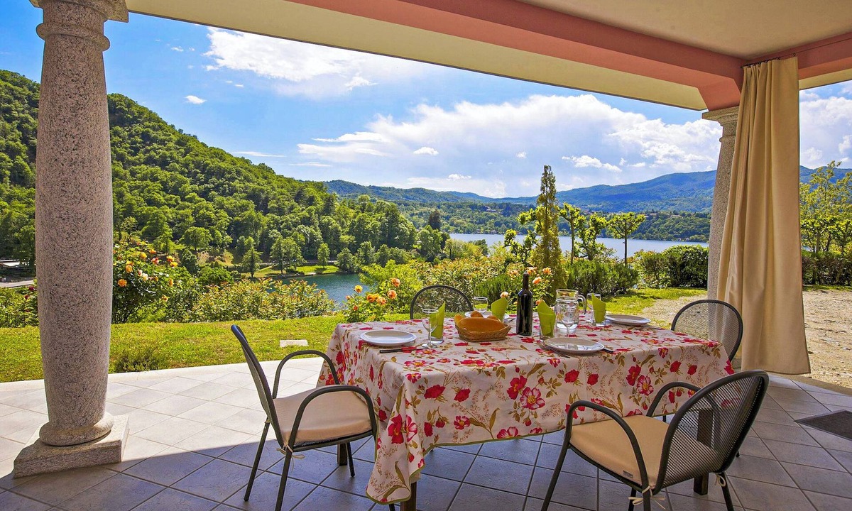 Orta San Giulio Apartment | La Florida by Lago Reisen