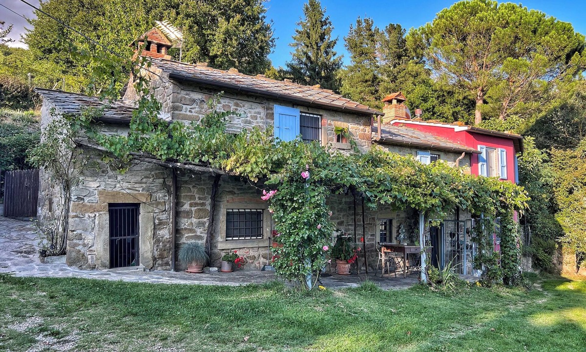 Subbiano House | La Fonte - Two Bedroom House, Sleeps 4