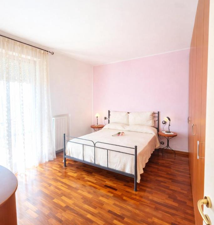 Camerano Apartment | La Genesa - Soggiorni Le Grotte