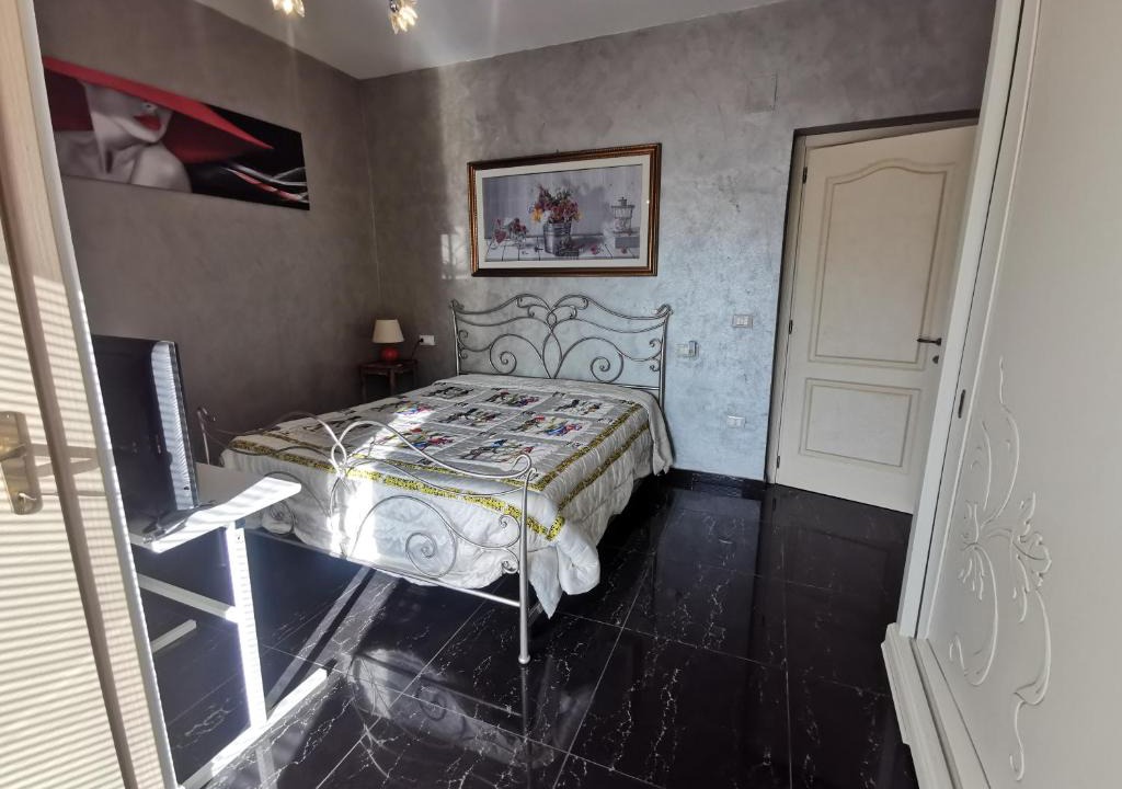 Lanciano House | La Luna's Home