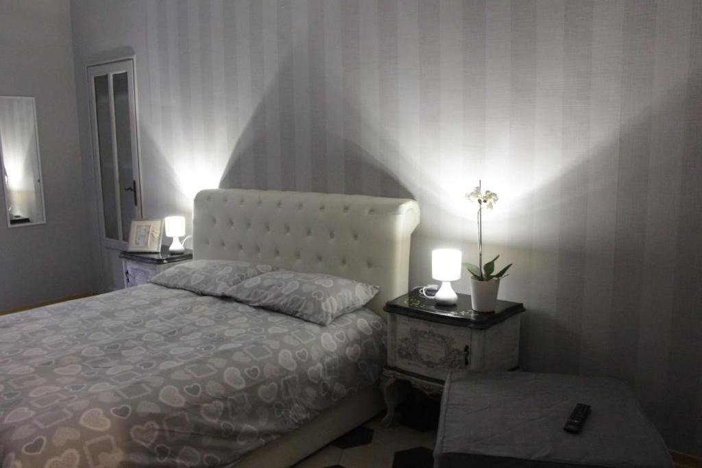 Historic Centre Apartment | La Maison des Amis