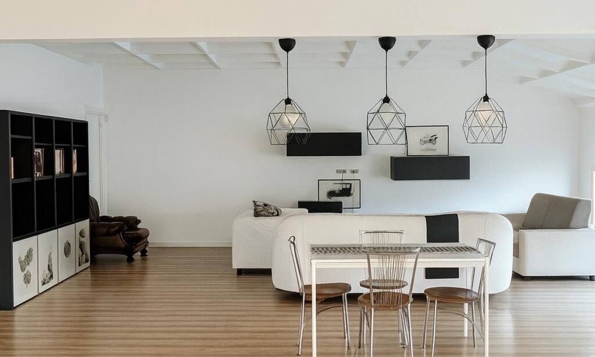 Caselle Torinese Apartment | La Manovella Apartment