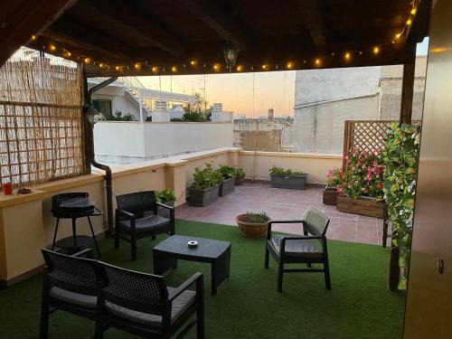 Santo Spirito Apartment | La piccola terrazza