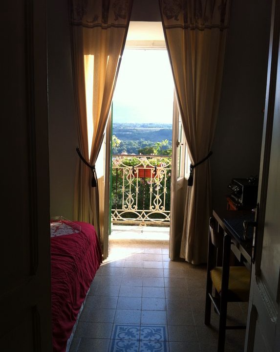 Roccacasale House | La Rocca Mia House ...