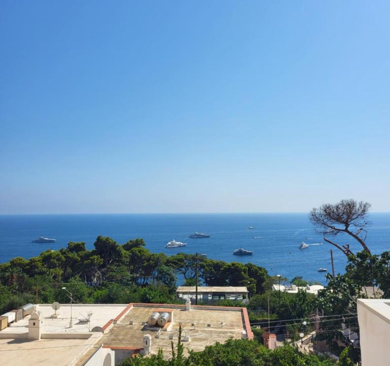 Marina Piccola Apartment | La Roccetta