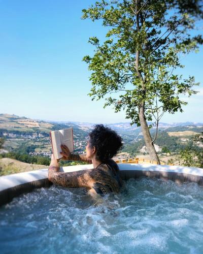 Mercato Saraceno Bed & Breakfast | La Rock House BnB