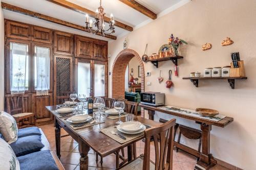 Rivisondoli House | La Scalinatella - Sofia Apartments