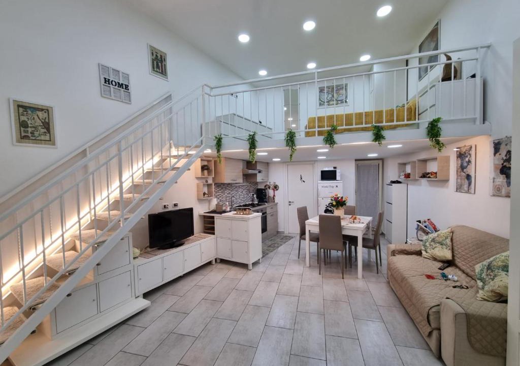 Naples Apartment | La Tana del Viaggiatore, parcheggio gratuito