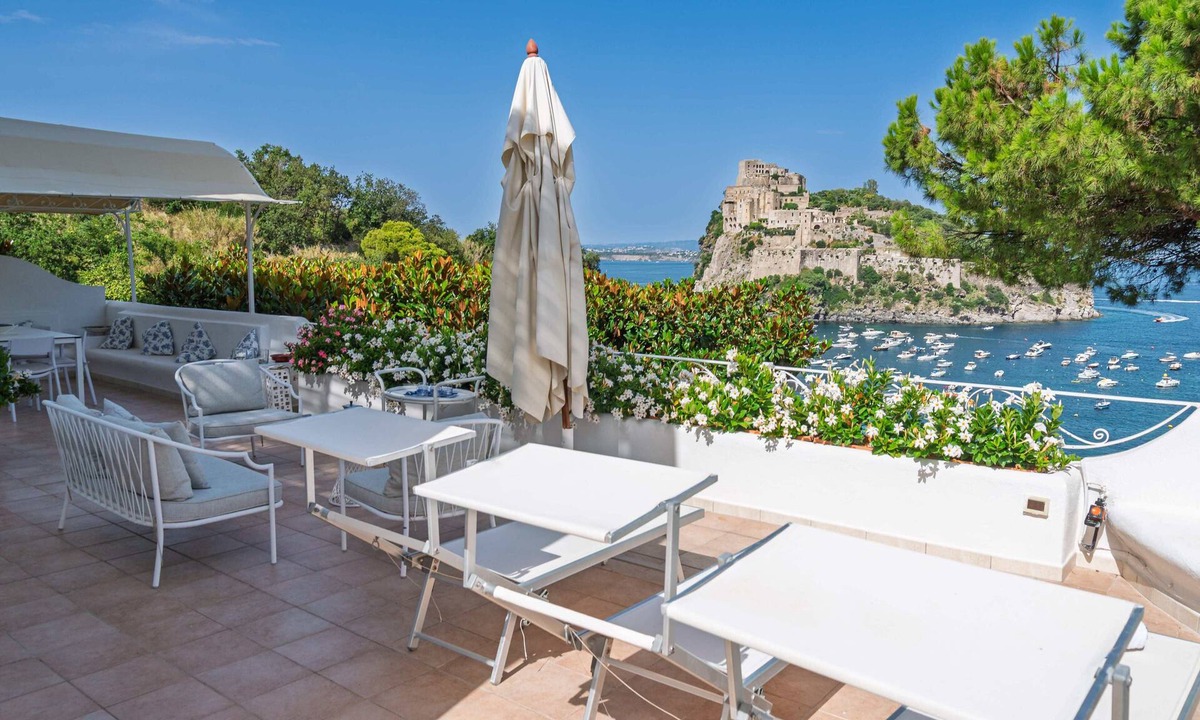 Ischia Porto House | La Tolda sul Castello by IschiaEXP