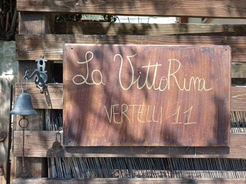Castel San Niccolo House | La VittoRina