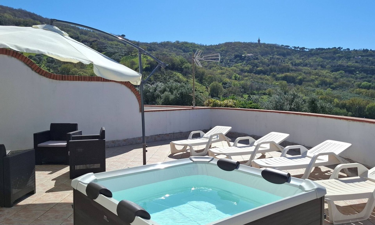 Agropoli Villa | Large apartment in villa