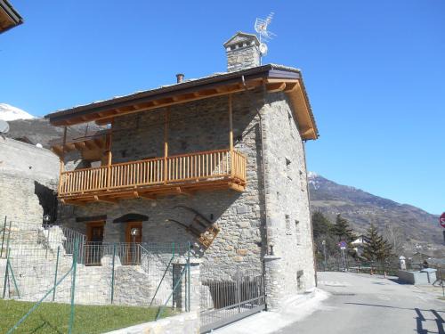 Senin Apartment | Le Petit Soleil