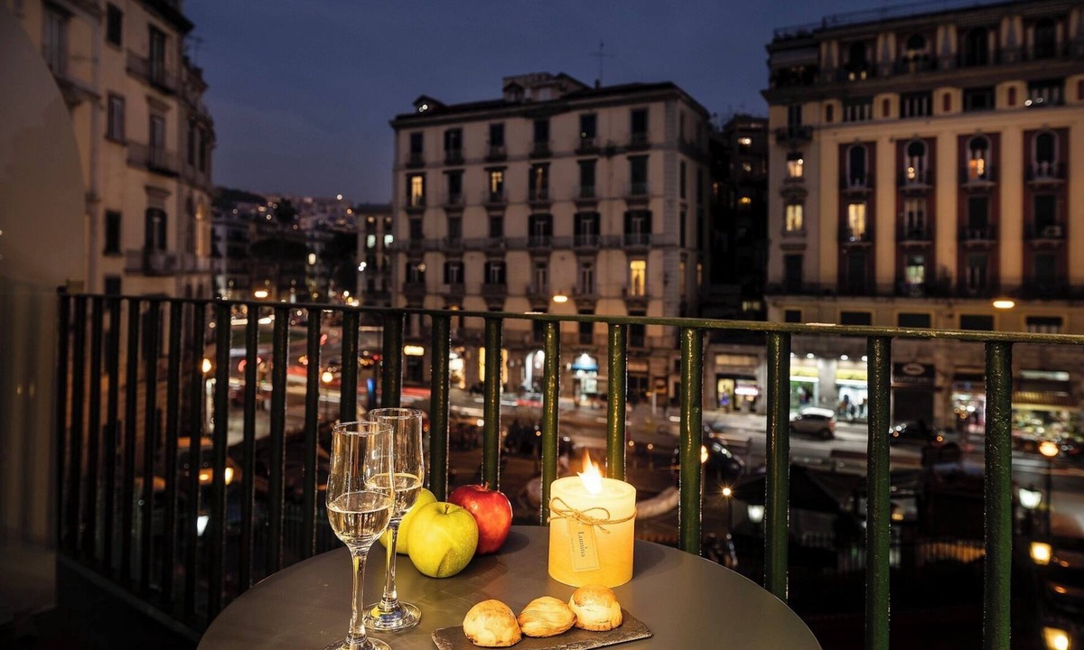 Mergellina Bed & Breakfast | Le stanze del Barone