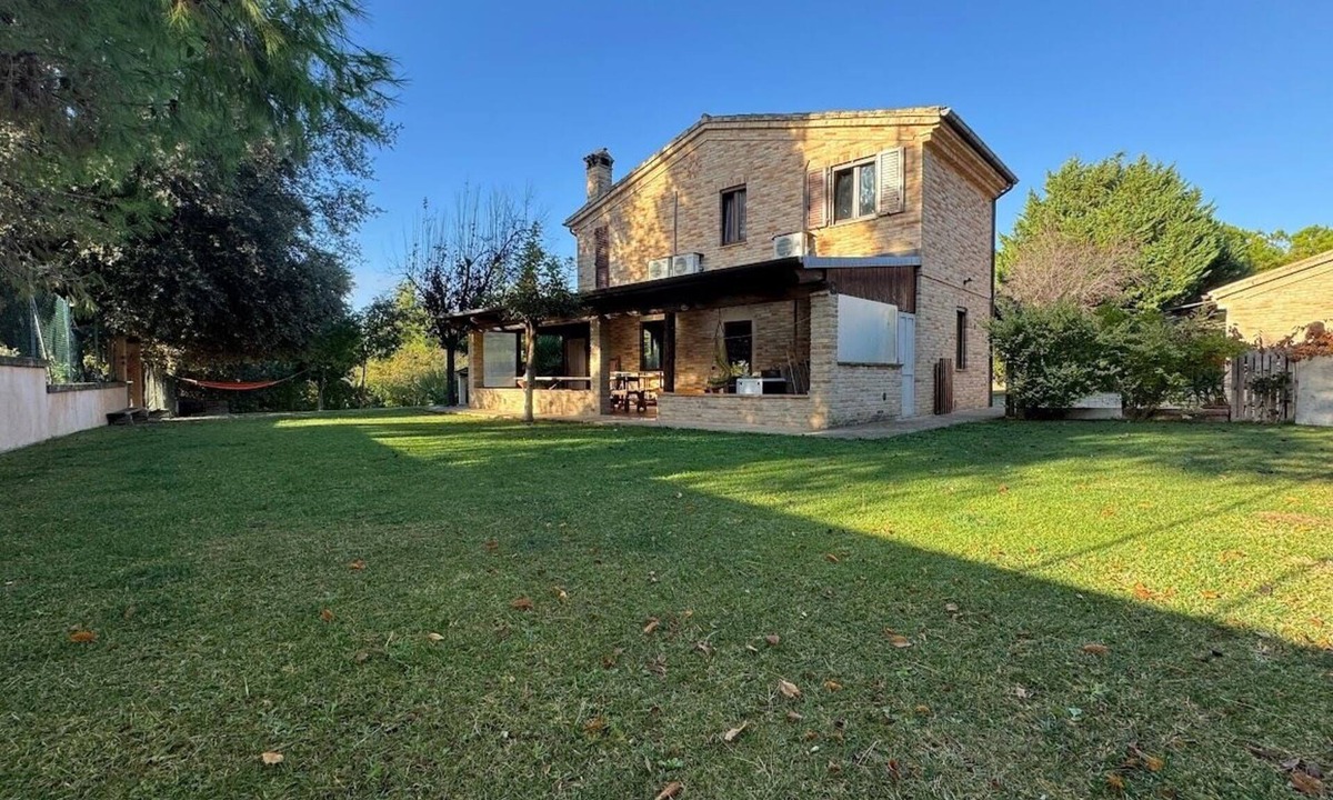 Sant'Elpidio a Mare House | Leprice house in the peace of the countryside just 10 minutes from the sea, pet friendly