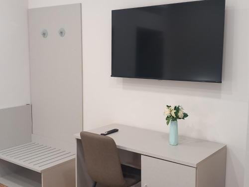 Isernia House | LETIZIA Guest House