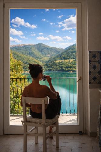 Colle di Tora Apartment | Letizia Lake House by Letizia Collection