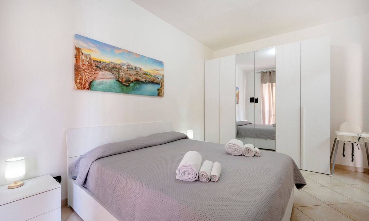 Municipio 3 Apartment | Levante Eight Sea View Holiday Home with Sea View, Wi-Fi, and Air Conditioning