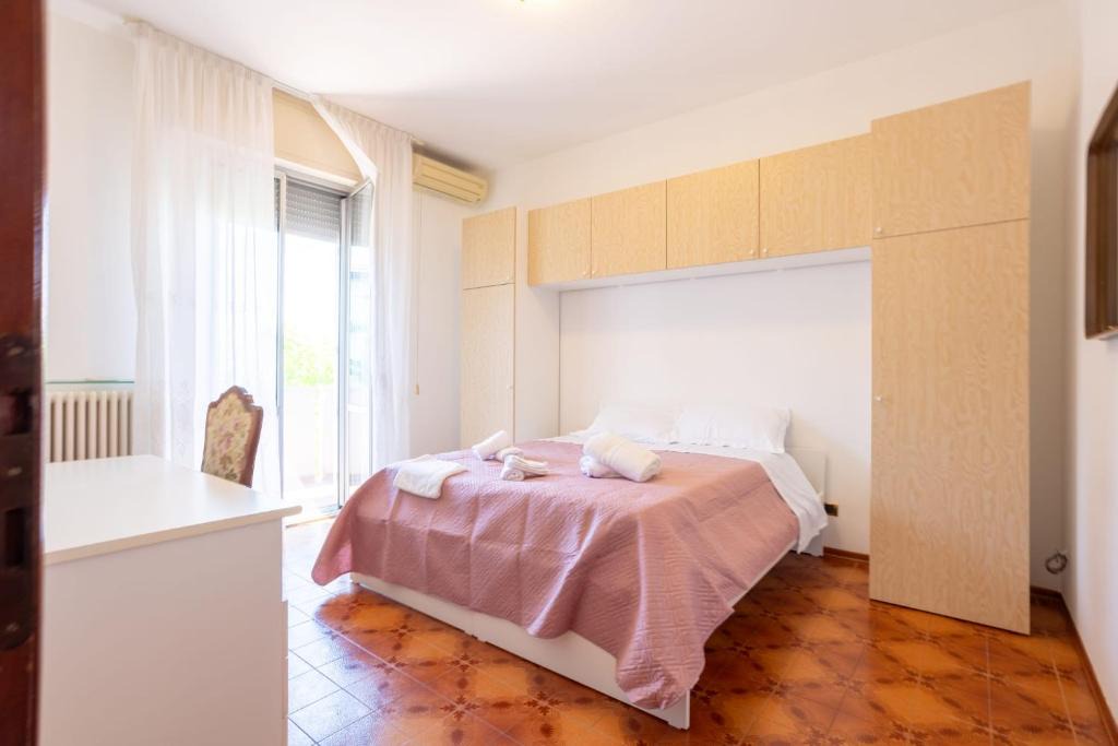 Forli Apartment | LHE Street Forli IK