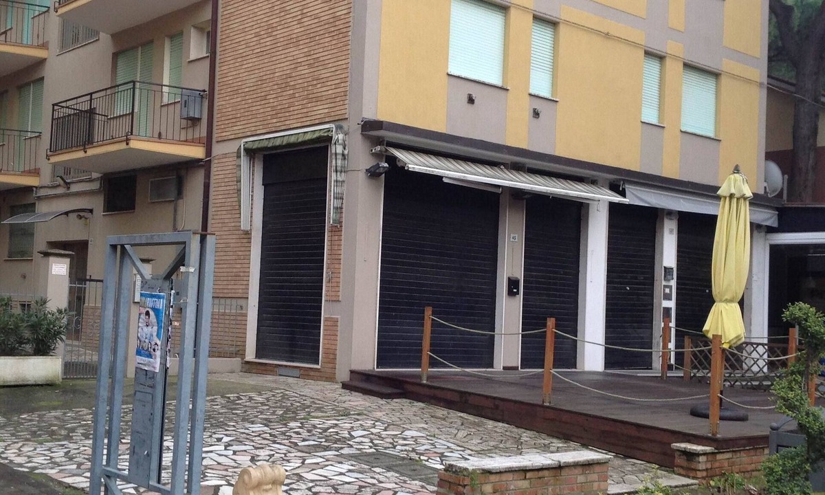 Lido degli Estensi Apartment | LIDO DEGLI ESTENSI CIN IT038006C2LL7HYITL
